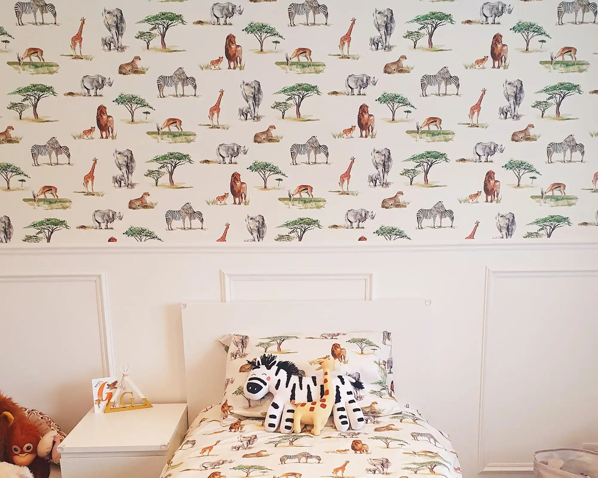 Safari Wallpaper in Ivory1